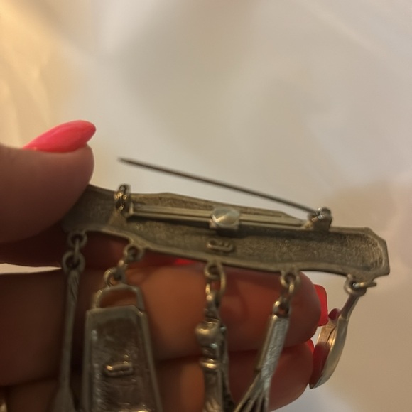 Vintage Jonette LE CHEF brooch pin with dangle kitchen utensils JJ stamped - Picture 9 of 9